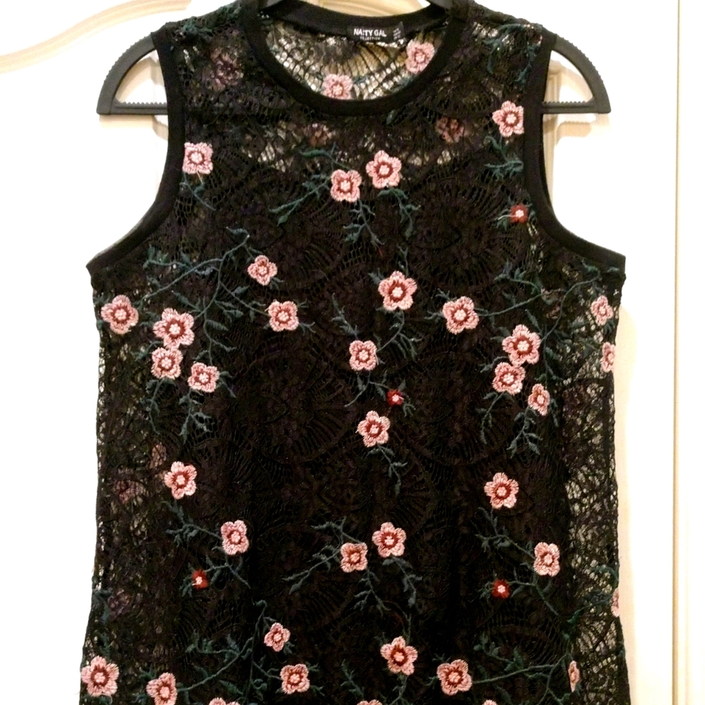 Drop waist black lace summer dress